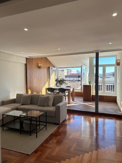 Centrico Apartamento Con Terraza Integrada Lägenhet Vigo Exteriör bild