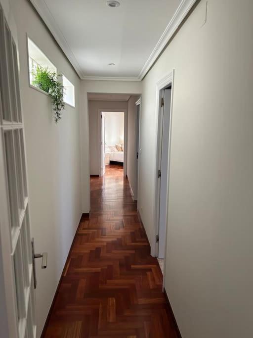 Centrico Apartamento Con Terraza Integrada Lägenhet Vigo Exteriör bild